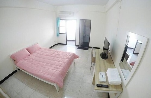 Bang Rak Phatthana Hotel | SV Apartment Bangyai