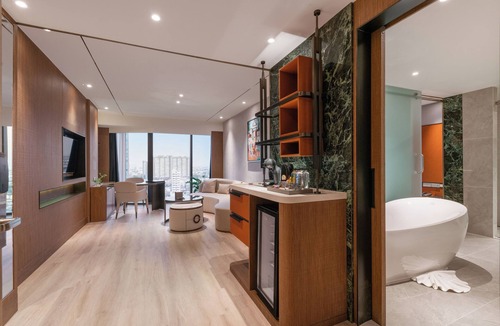 Sukhumvit Hotel | SZ CANALSIDE HOTEL