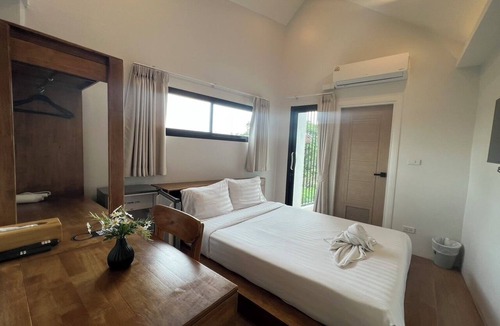 Hai Ya Hotel | TANWA HOUSE HOTEL