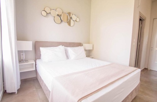 Psathopirgos Hotel | Teatro Deluxe Rooms