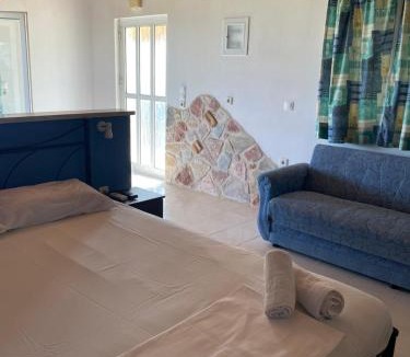 Pylos-Nestoras House | Tentes Holiday Homes