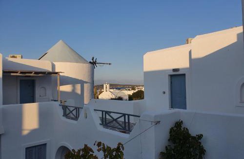 Naousa Apartment | Teoria Paros - Matsas Windmill