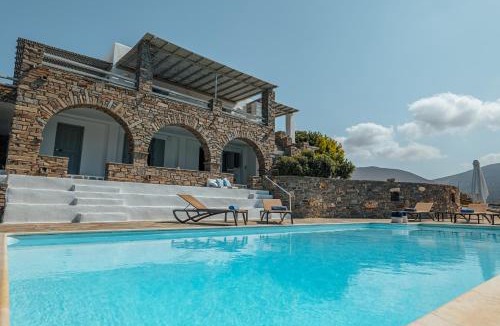Parasporos Villa | Terra