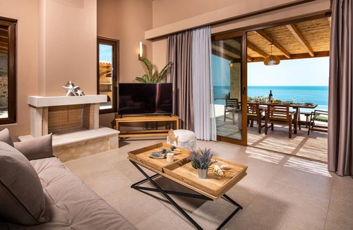 Agia Marina Villa | Terra Lucis Mountain Residences Aether Villa