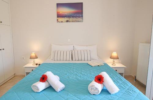 Marathias Apartment | Teta's house sea view
