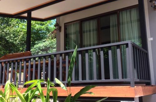 Baan Tai Resort | Thai Terrace Bungalow