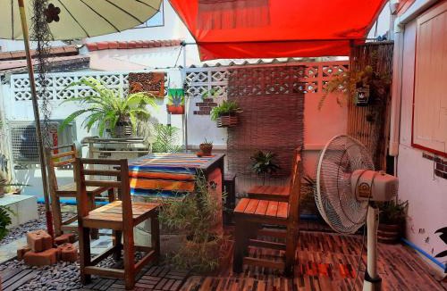 Prachuap Khiri Khan House | ThaiMex Cafe & Homestay Backpackers- Adults Only