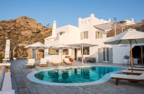 Kanalia Villa | Thalia Luxe 4-Bedroom Pool Villa