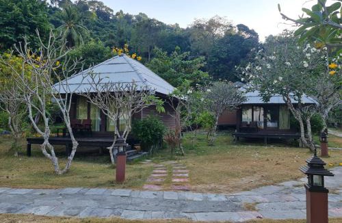 Ko Ngai Resort | Thanya Beach Resort - SHA Plus