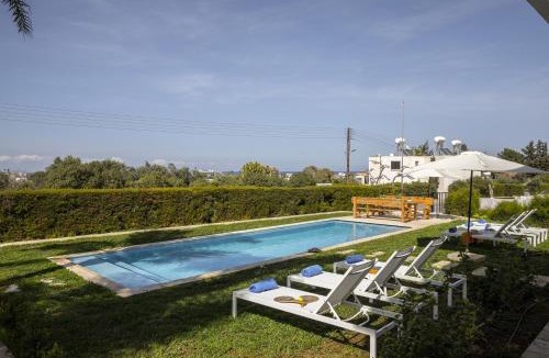 Protaras Villa | The Apple Tree Villa
