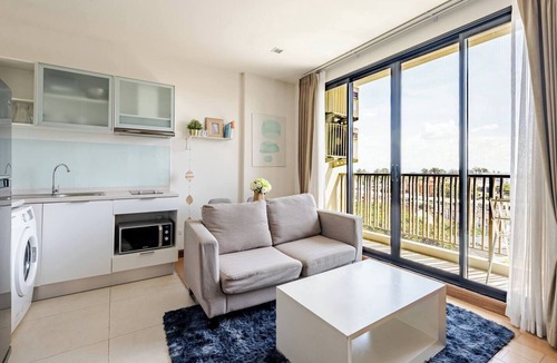 Chang Khlan Apartment | The Astra condo - Deluxe room