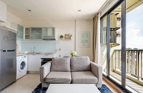 Chang Khlan Apartment | The Astra condo - Deluxe room