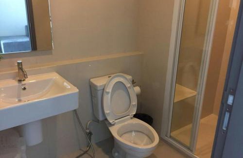 Pattaya Bay Apartment | The Base Pattaya by Feng