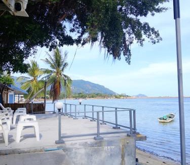 Ko Pha-ngan Hotel | The Brown house