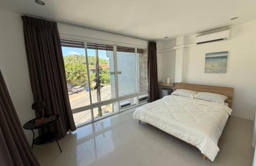 Nai Harn Apartment | The CHU cafe/guesthouse
