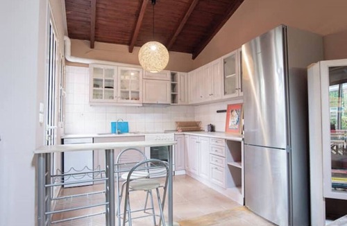 Kifisia Apartment | the Country ArtHS Retreatnn
