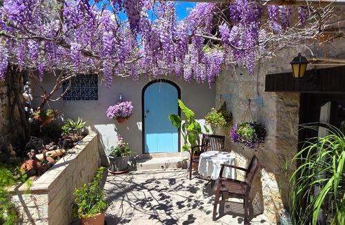 Germasogeia Apartment | The Courtyard Suite