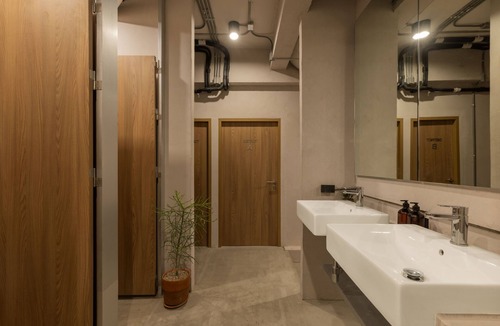 Ekkamai Hostel | The District Ekkamai