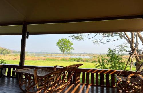 Lop Buri House | The Exclusive Baan Sub Lek 1 นอน 1 น้ำ สามารตั้งแคมปป์ได้
