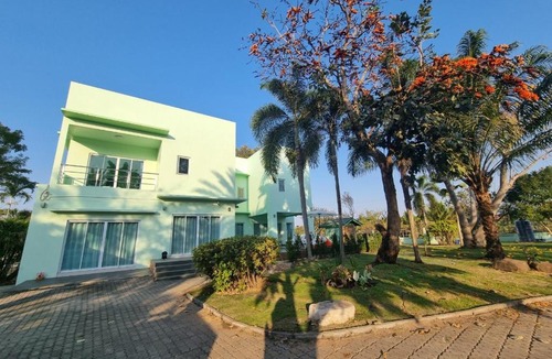 Chiang Phin Villa | The Green House Pool Villa Udonthani
