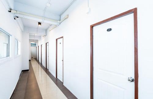Talat Yot Hostel | The Hidden Khaosan Rambutri - เดอะ ฮิดเดน ข้าวสาร รามบุตรี