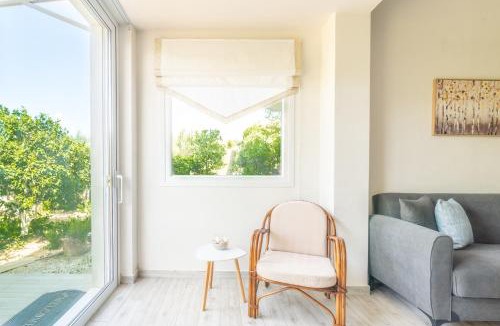 Kavrochori Apartment | The Holiday House 1 and 2