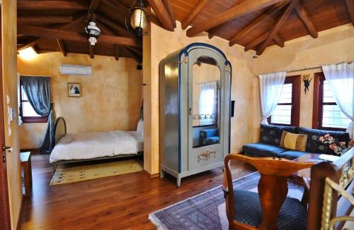 Veroia House | The House by the River Luxury Villa