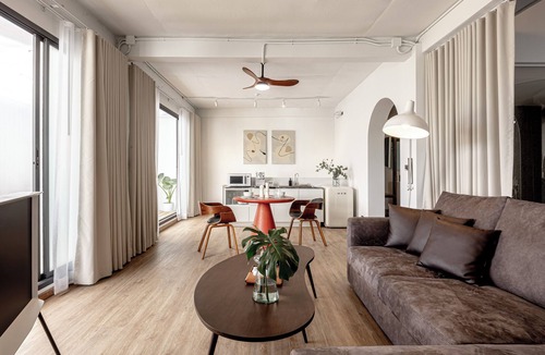 Khlong Ton Sai Apartment | The Lair Bangkok