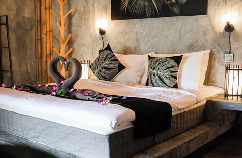 Ko Lanta Hotel | The Lazy Lodge