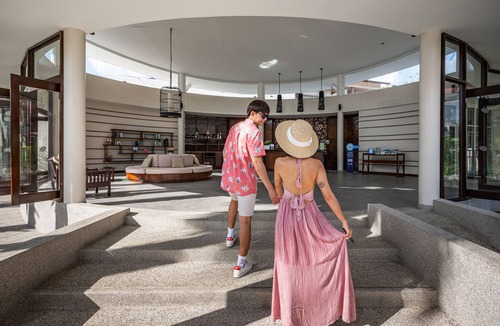 Khuekkhak Resort | The Leaf Oceanside