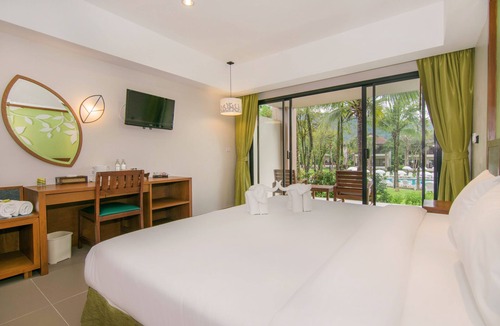 Khuekkhak Resort | The Leaf Oceanside