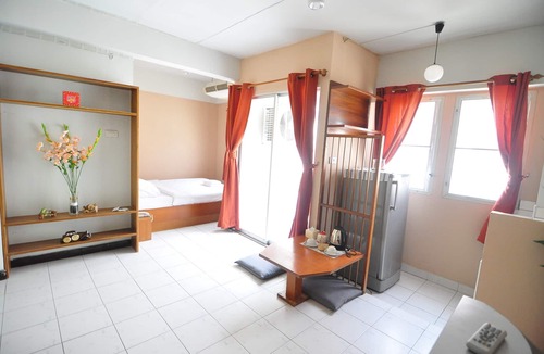 Din Daeng Hotel | The Living Room Serviced Apartment