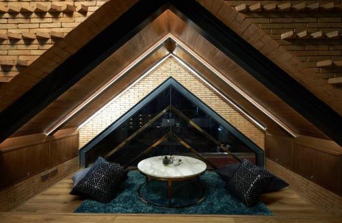 Thapae Hotel | THE MOMENT, Chiang Mai