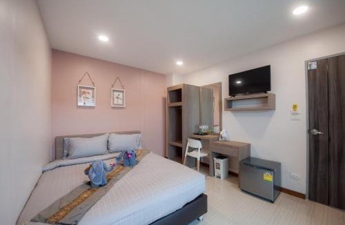 Talat Yot Hostel | The Moon Night Hotel