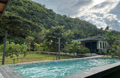 Mu Si Cabin | The O' Khao Yai Mountain View Pool & Sauna Villa