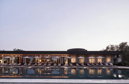 Messonghi Hotel | The Olivar Suites