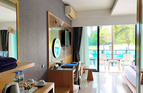Kathu Hotel | The Par Phuket
