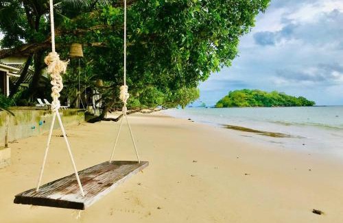Nong Thale Hotel | The Parlour Krabi