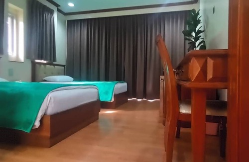 Nong Chok Hotel | The Pine Golf Club