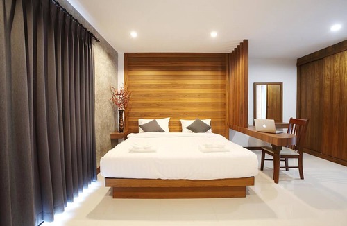 Kho Hong Hotel | The Restique Apartment