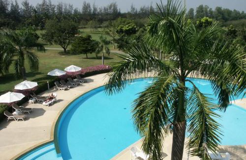 San Sai Resort | The Royal Chiang Mai Golf Resort