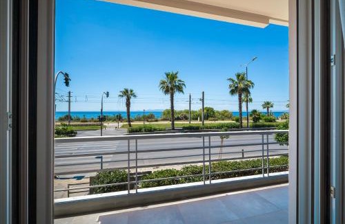 Palaio Faliro Apartment | The Seafront Niche
