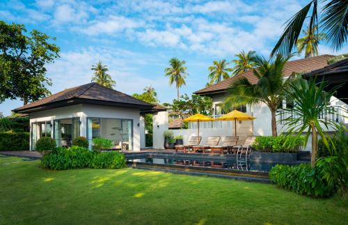 Sai Thai Resort | The ShellSea Krabi I Luxury Beach Front Resort & Pool Villa