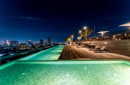 Ruessei Kaev Hotel | The Skye Phnom Penh Hotel & Apartments