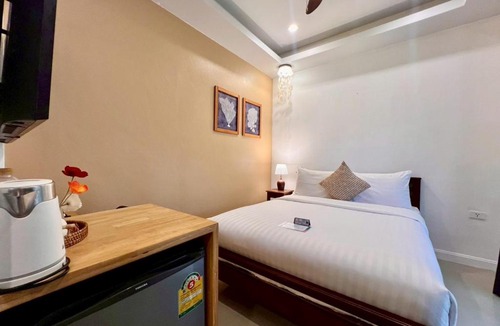 Ban Bo Han House | The Snug & The Sierra Airportel
