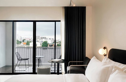 Phra Athit Hotel | The StandardX Bangkok Phra Arthit