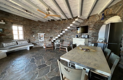 Koundouros House | The Stone Wind Mill. Family friendly .! Owners welcome you.! Live hospitality.!