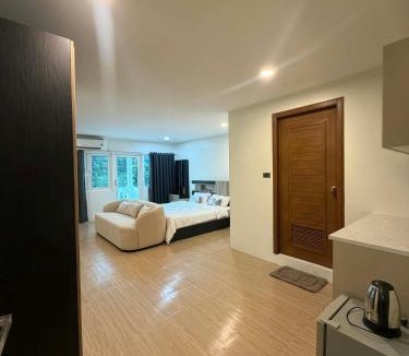 Kathu Apartment | The Sweet Escape