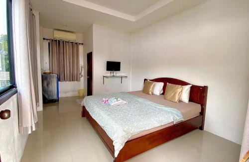 Rayong Hotel | the time samed house