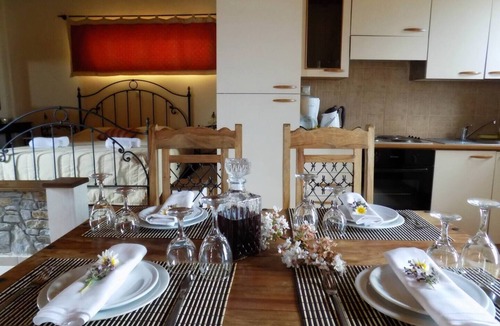 Krouson Villa | THE TOP OF THE EAGLES SMALL VILLA-BANGALOW